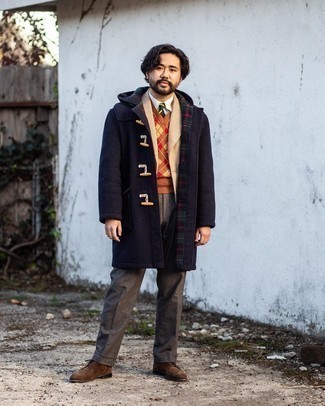 С чем носить бежевую шерстяную куртку мужчине