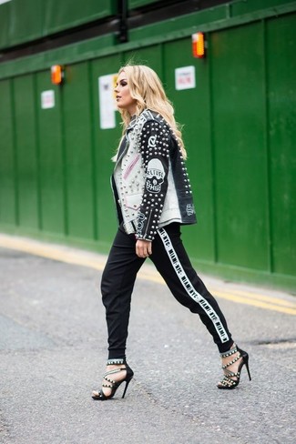 Как носить косуху с босоножками на каблуке