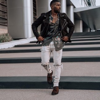 Как носить косуху с джинсами мужчине