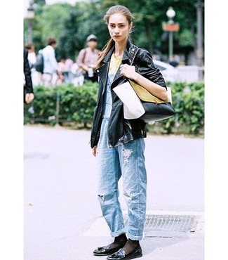 Как носить косуху с лоферами с кисточками женщине