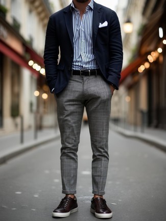 С чем носить черно-золотой ремень мужчине