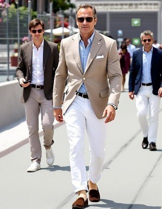 С чем носить черно-золотой ремень мужчине