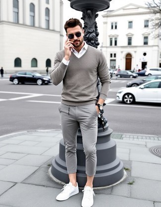 С чем носить черно-золотые кожаные часы мужчине