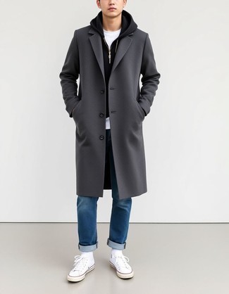 С чем носить черно-серебряный худи мужчине