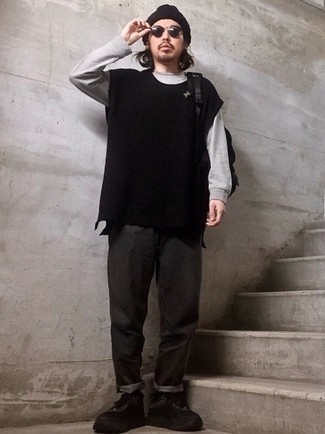 С чем носить черно-белый рюкзак мужчине