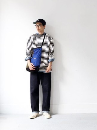 С чем носить черно-белую бейсболку мужчине