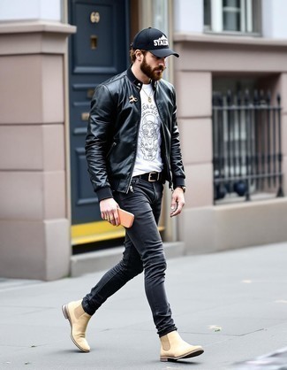 С чем носить черно-белую бейсболку мужчине