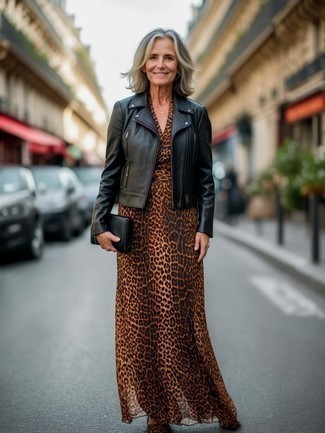 С чем носить черно-белую косуху женщине