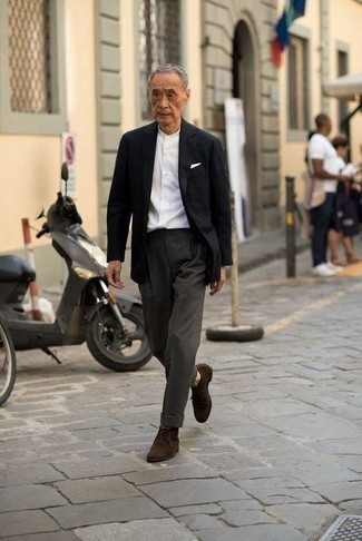 Какие ботинки дезерты носить с черно-белым пиджаком