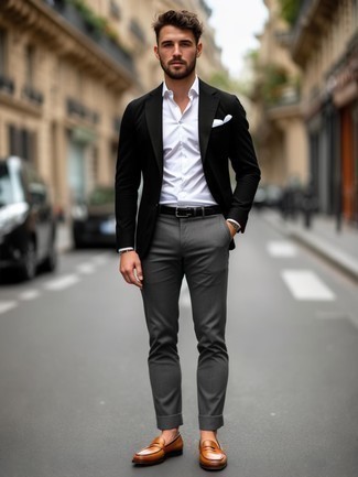 Какие лоферы носить с черно-белым пиджаком мужчине