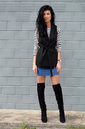 Какие мини-юбки носить с черно-белым пиджаком