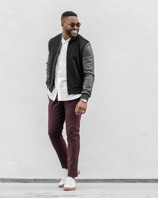 Какие низкие кеды носить с черно-белым бомбером мужчине