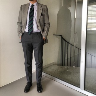 Какие пиджаки носить с черно-белыми брогами