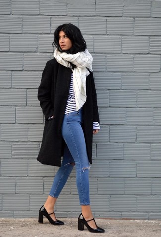 Какие туфли носить с черно-белым пальто