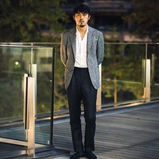 С чем носить черно-белые классические брюки мужчине