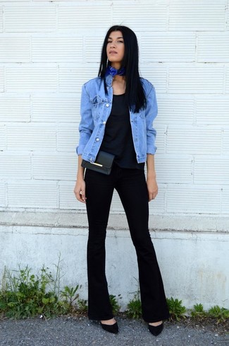 С чем носить черно-белую поясную сумку