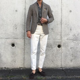 С чем носить черно-белый пиджак с узором "гусиные лапки" мужчине