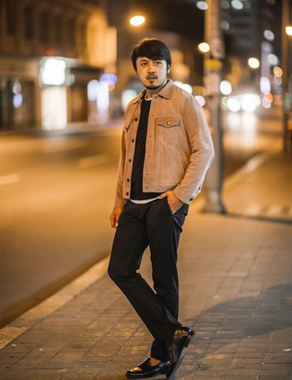 С чем носить черно-белые джинсы мужчине