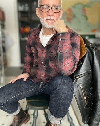 С чем носить черно-белую кожаную косуху мужчине