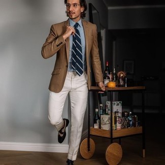 С чем носить черно-белые кожаные броги