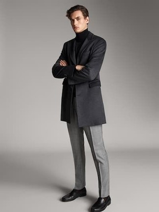 Какие длинные пальто носить с черно-белыми лоферами