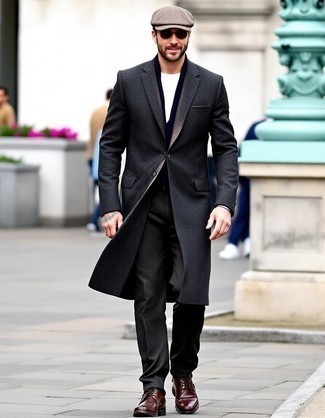 С чем носить черно-белое длинное пальто