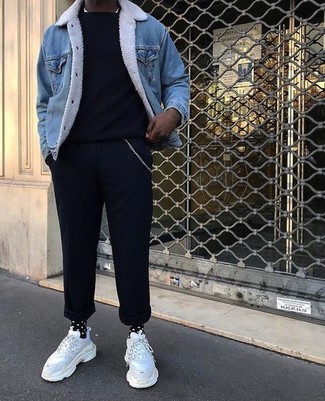 С чем носить черно-белые носки в горошек мужчине