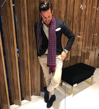 С чем носить черно-белые носки в горошек мужчине