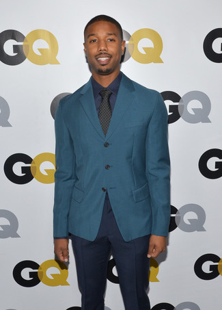 С чем носить черно-белый галстук в горошек мужчине