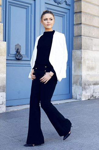 Какие водолазки носить с черно-белыми туфлями