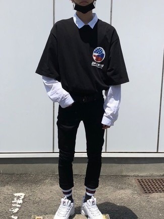 С чем носить черно-белые носки мужчине