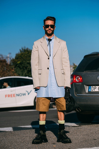 С чем носить черно-белые носки мужчине