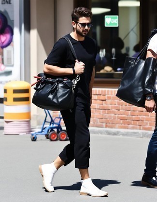 С чем носить черно-белые солнцезащитные очки мужчине