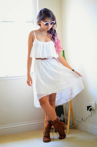 С чем носить черно-белые солнцезащитные очки женщине