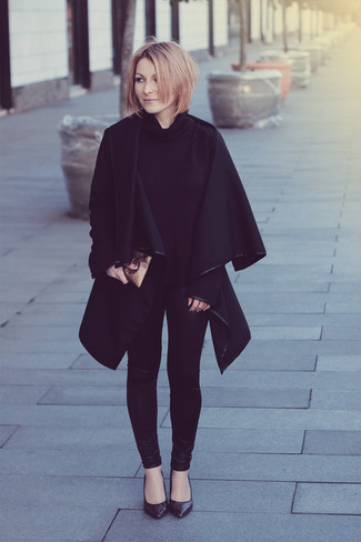 Какие туфли носить с черно-белой водолазкой