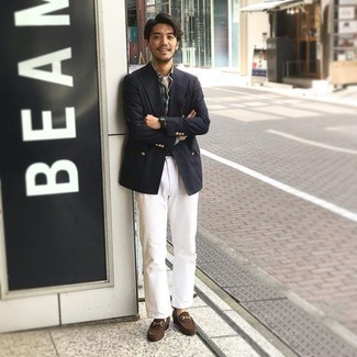 С чем носить черно-белый плетеный ремень мужчине