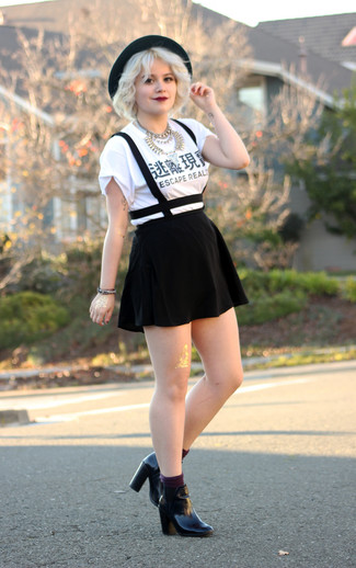 Какие сарафаны носить с черными ботильонами