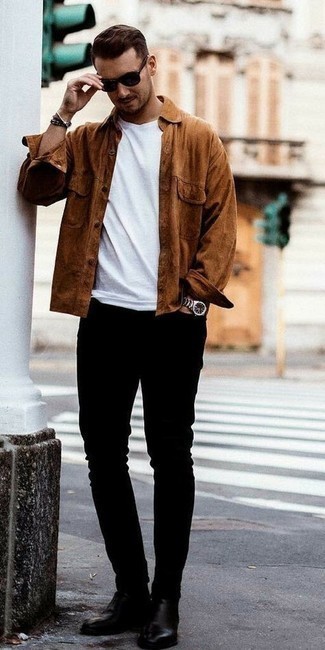 С чем носить черный браслет из бисера мужчине