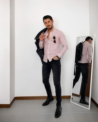 Какие зауженные джинсы носить с черной косухой мужчине