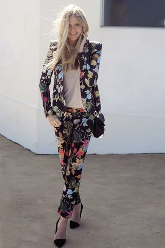 Как носить черный пиджак с черными замшевыми туфлями