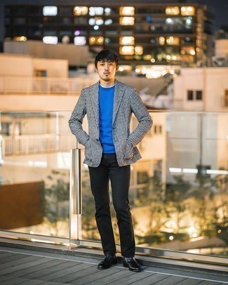 Какие ботинки челси носить с черным пиджаком мужчине