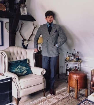 Какие ботинки челси носить с черным пиджаком мужчине