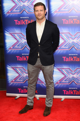 Как носить черный пиджак с серыми брюками чинос