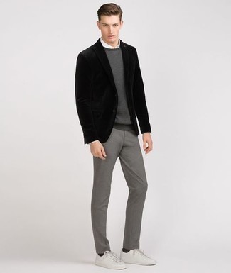 Как носить черный пиджак с серыми брюками чинос