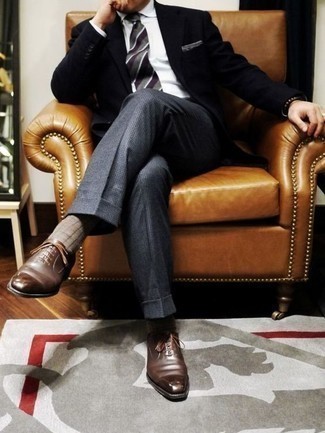 Какие оксфорды носить с черным пиджаком