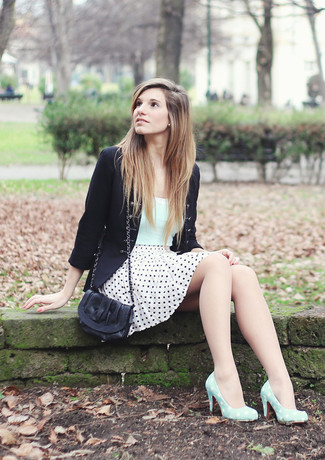 Какие туфли носить с черным пиджаком