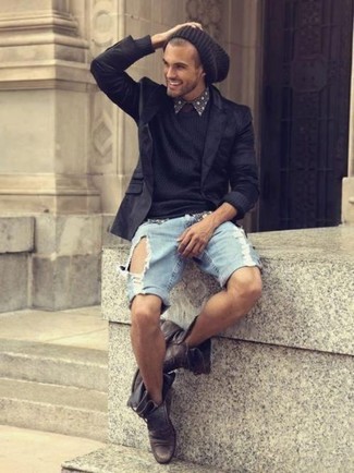 Какие шорты носить с черным пиджаком мужчине