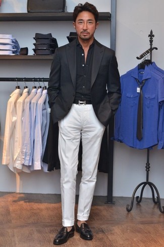 Как носить черный пиджак с белыми классическими брюками мужчине