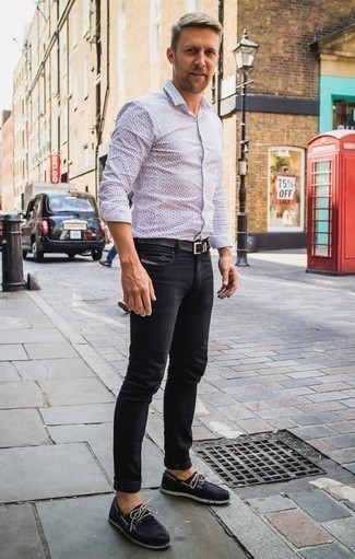 Какие джинсы носить с черными топсайдерами