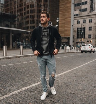 Как носить черный бомбер с серым худи мужчине